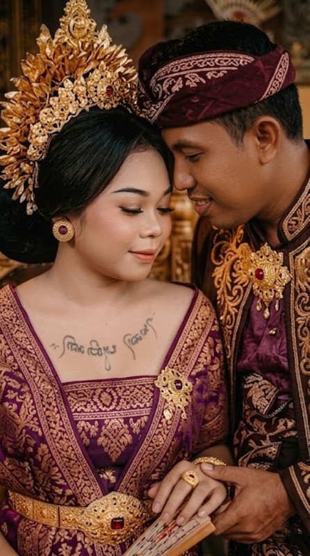 Pawiwahan Asana & Suci