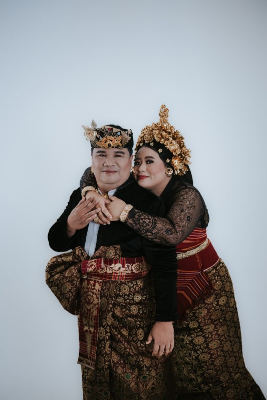 Pawiwahan Dogles & Panca