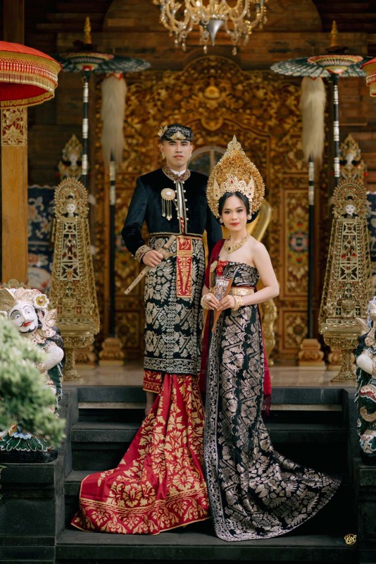 Pawiwahan Minggu & Sumirti